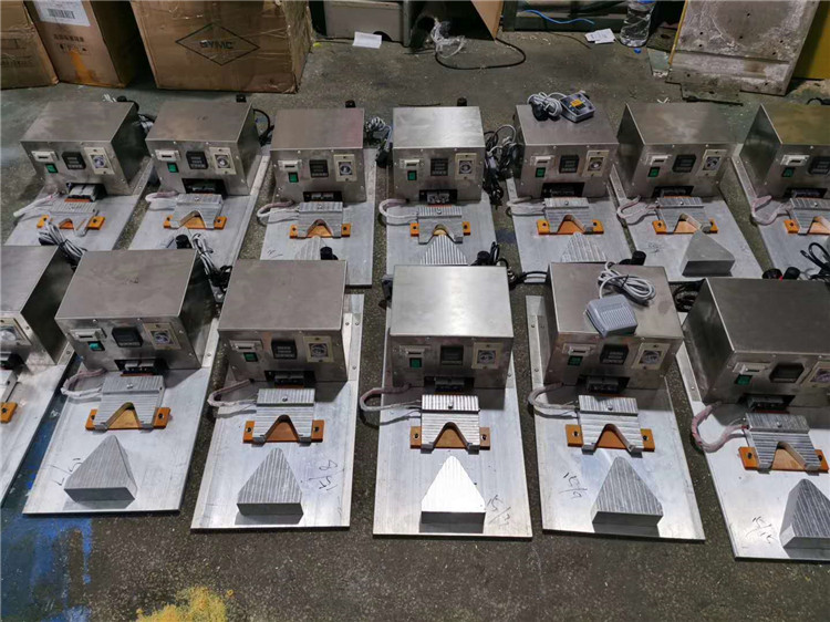 KN95口罩鼻梁機